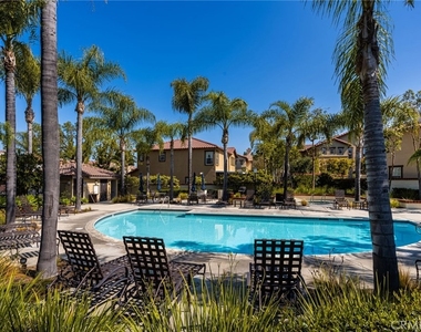 11645 Maynard Avenue - Photo Thumbnail 28