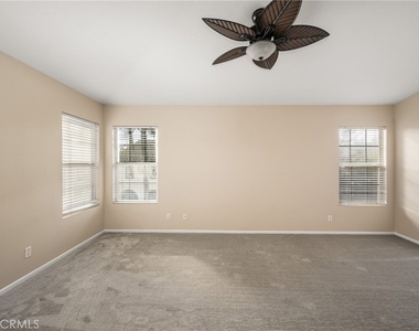 11645 Maynard Avenue - Photo Thumbnail 21