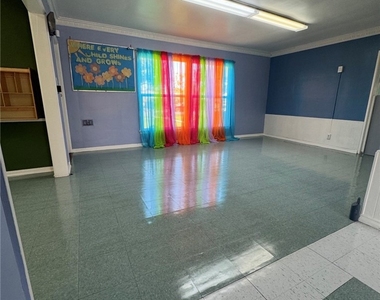 2052 Browning Boulevard - Photo Thumbnail 3