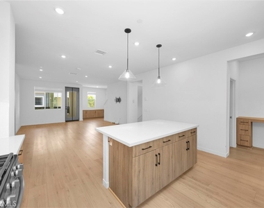 32078 Paseo Vibrante - Photo Thumbnail 13