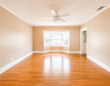 103 S Ardmore - Photo Thumbnail 14