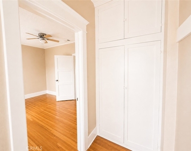 103 S Ardmore - Photo Thumbnail 15