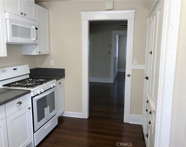 531 N Glassell Street - Photo Thumbnail 33