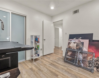 15634 Wharff - Photo Thumbnail 21