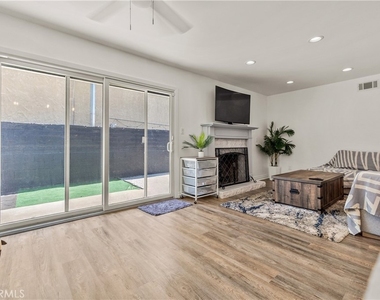 15634 Wharff - Photo Thumbnail 10