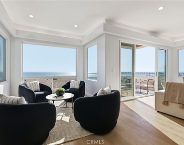 740 The Strand - Photo Thumbnail 33
