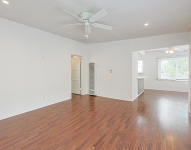 751 D Avenue - Photo Thumbnail 3