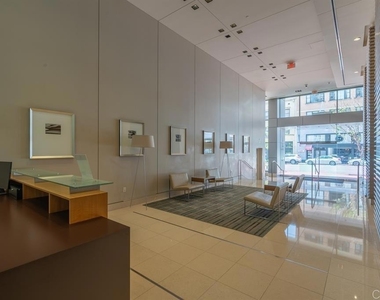 575 6th Ave - Photo Thumbnail 2