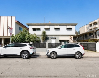 1224 N Mansfield - Photo Thumbnail 10