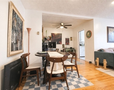 1224 N Mansfield - Photo Thumbnail 2