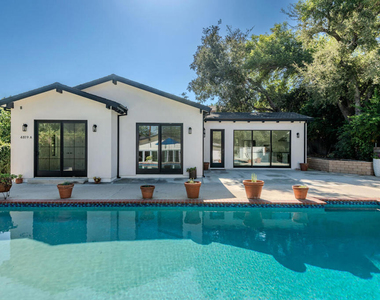 4819 Oakwood Avenue - Photo Thumbnail 26