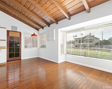 33782 Colegio Drive - Photo Thumbnail 9