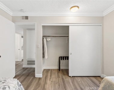 218 E Balboa - Photo Thumbnail 15
