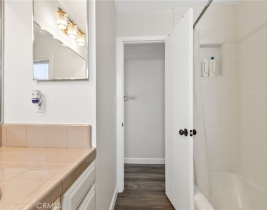 218 E Balboa - Photo Thumbnail 19