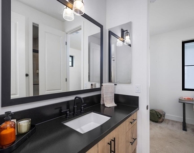 1286 Molara Lane - Photo Thumbnail 8