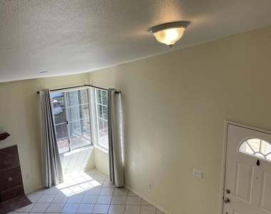 326 Old Stage Court - Photo Thumbnail 4
