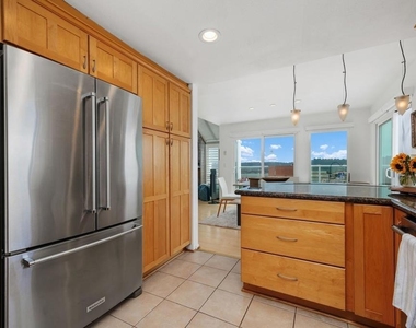 307 Longden Lane - Photo Thumbnail 14