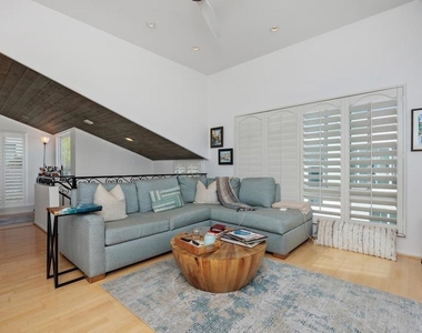 307 Longden Lane - Photo Thumbnail 8