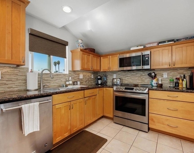 307 Longden Lane - Photo Thumbnail 12