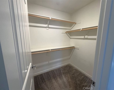 1014 W Buttercup - Photo Thumbnail 28