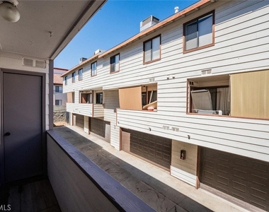 1129 Linden Avenue - Photo Thumbnail 15