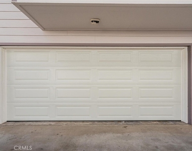 1129 Linden Avenue - Photo Thumbnail 16