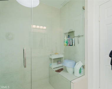 10619 Mather Avenue - Photo Thumbnail 52