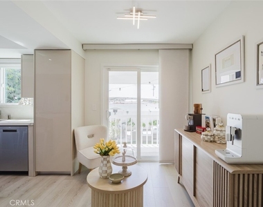 10619 Mather Avenue - Photo Thumbnail 20