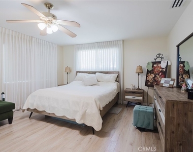 10619 Mather Avenue - Photo Thumbnail 42