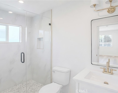 3820 1/2 Orangedale - Photo Thumbnail 15