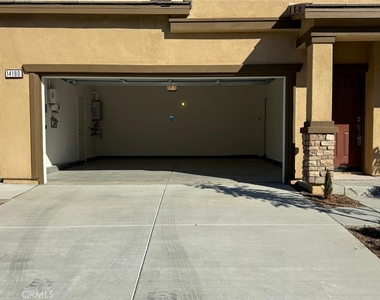 14180 Astra St - Photo Thumbnail 2