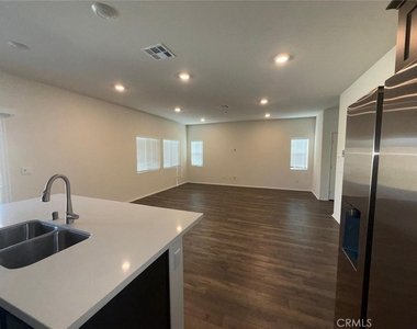 14180 Astra St - Photo Thumbnail 8