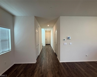 14180 Astra St - Photo Thumbnail 10