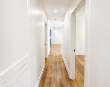 441 Wickford - Photo Thumbnail 5