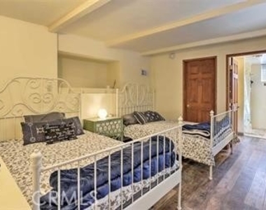 27290 Matterhorn Drive - Photo Thumbnail 14
