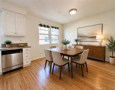 542 N Chardonnay - Photo Thumbnail 7