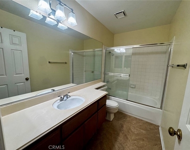 1953 Cobblefield Way - Photo Thumbnail 14