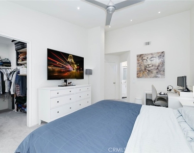 2010 Galvin Lane - Photo Thumbnail 20