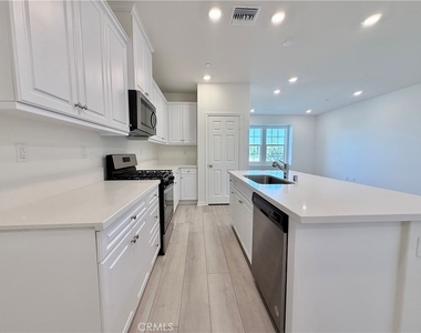 4279 E Rincon - Photo Thumbnail 12