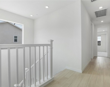 27273 Debut Place - Photo Thumbnail 15