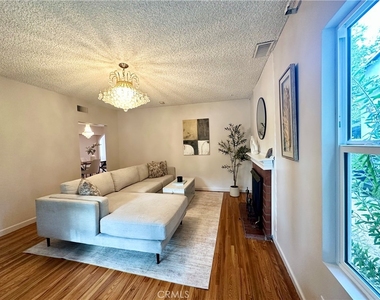 6220 Etiwanda Avenue - Photo Thumbnail 28