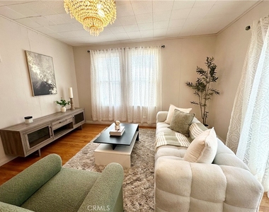 6220 Etiwanda Avenue - Photo Thumbnail 15