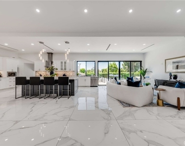 3890 Shadow Grove Road - Photo Thumbnail 7