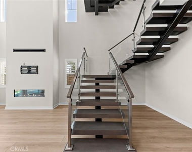 1115 Poppy Court - Photo Thumbnail 23