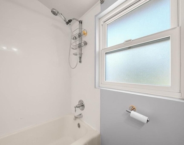 7850 Crest Ave - Photo Thumbnail 17