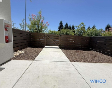 3810 Norbridge Ave - Photo Thumbnail 36