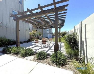 3810 Norbridge Ave - Photo Thumbnail 42