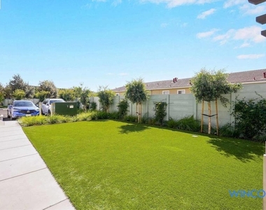 3810 Norbridge Ave - Photo Thumbnail 43