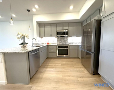 3810 Norbridge Ave - Photo Thumbnail 5