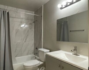 1212 Arapahoe Street - Photo Thumbnail 26